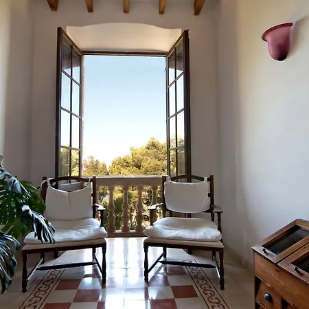 Hotel Petit Hostatgeria La Victoria 3*