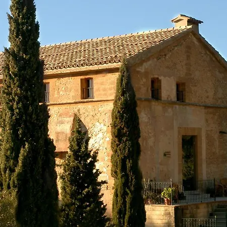 Hotel Petit Hostatgeria La Victoria